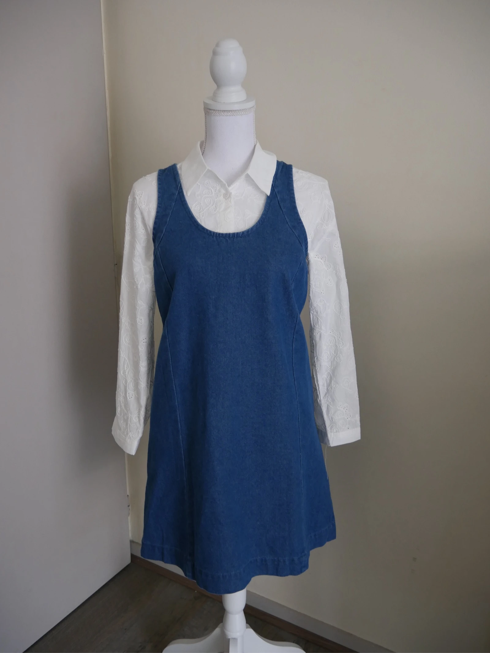 Robe en jean sans manches  – photo 8